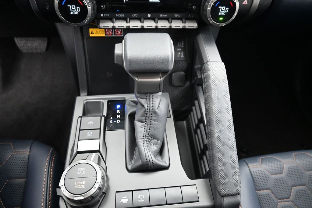 Certified 2026 Toyota 4Runner Platinum AWD/4WD image 28