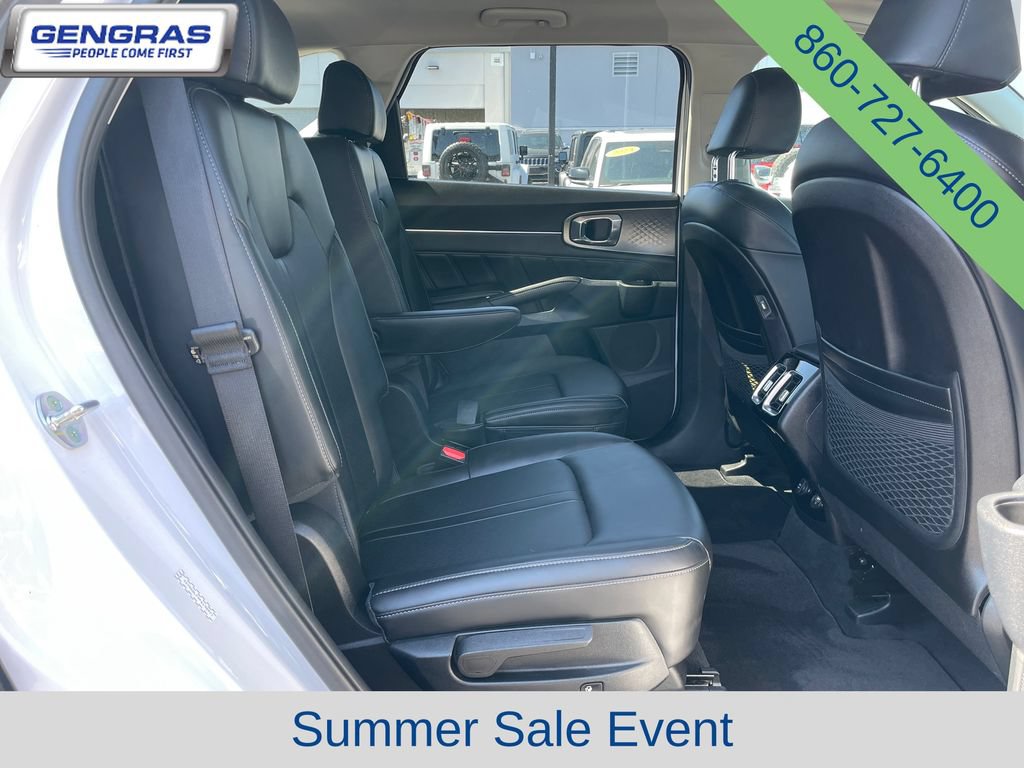 Used 2023 Kia Sorento SX AWD/4WD image 21