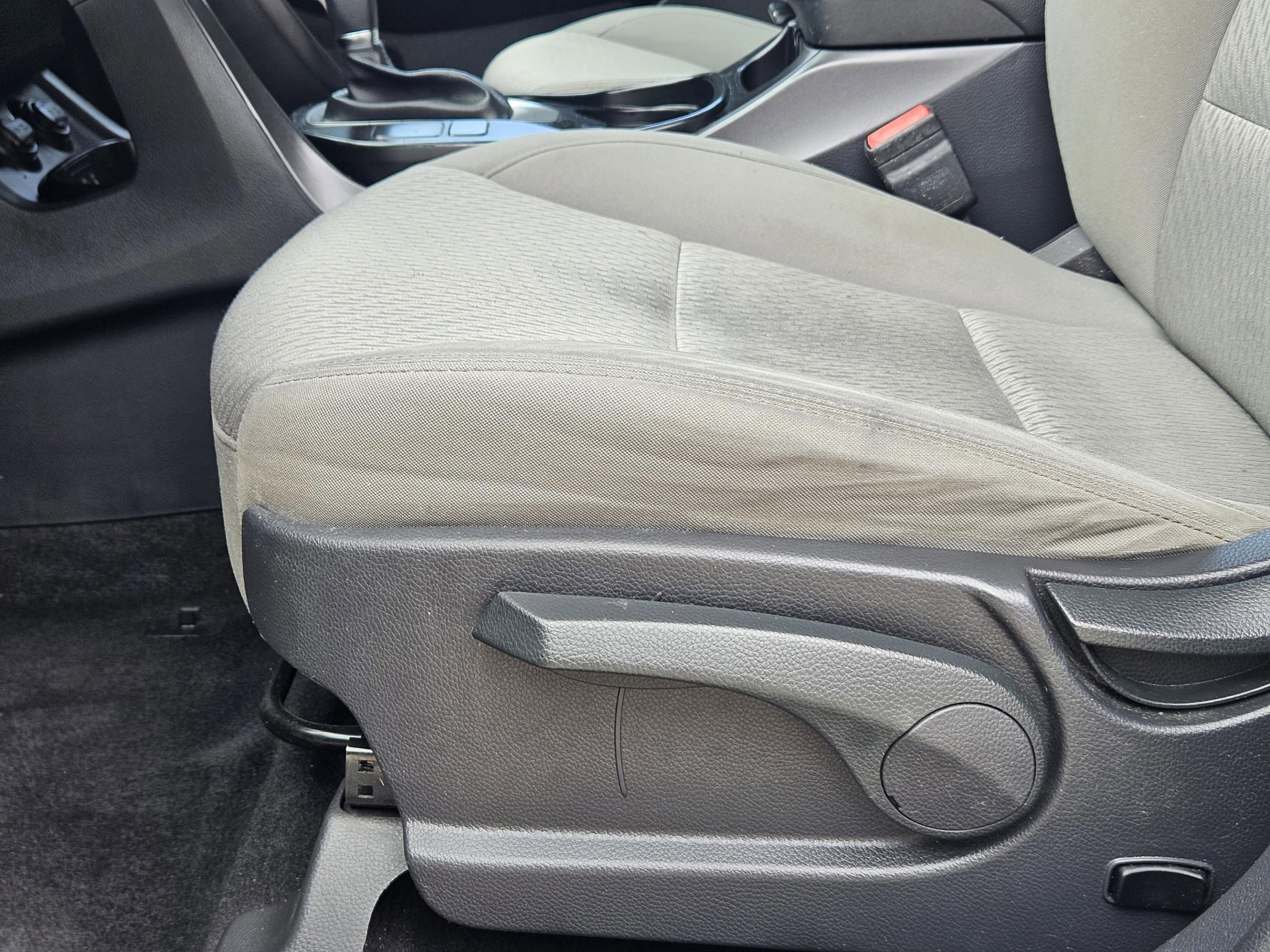 Used 2017 Hyundai Santa Fe Sport AWD/4WD image 16