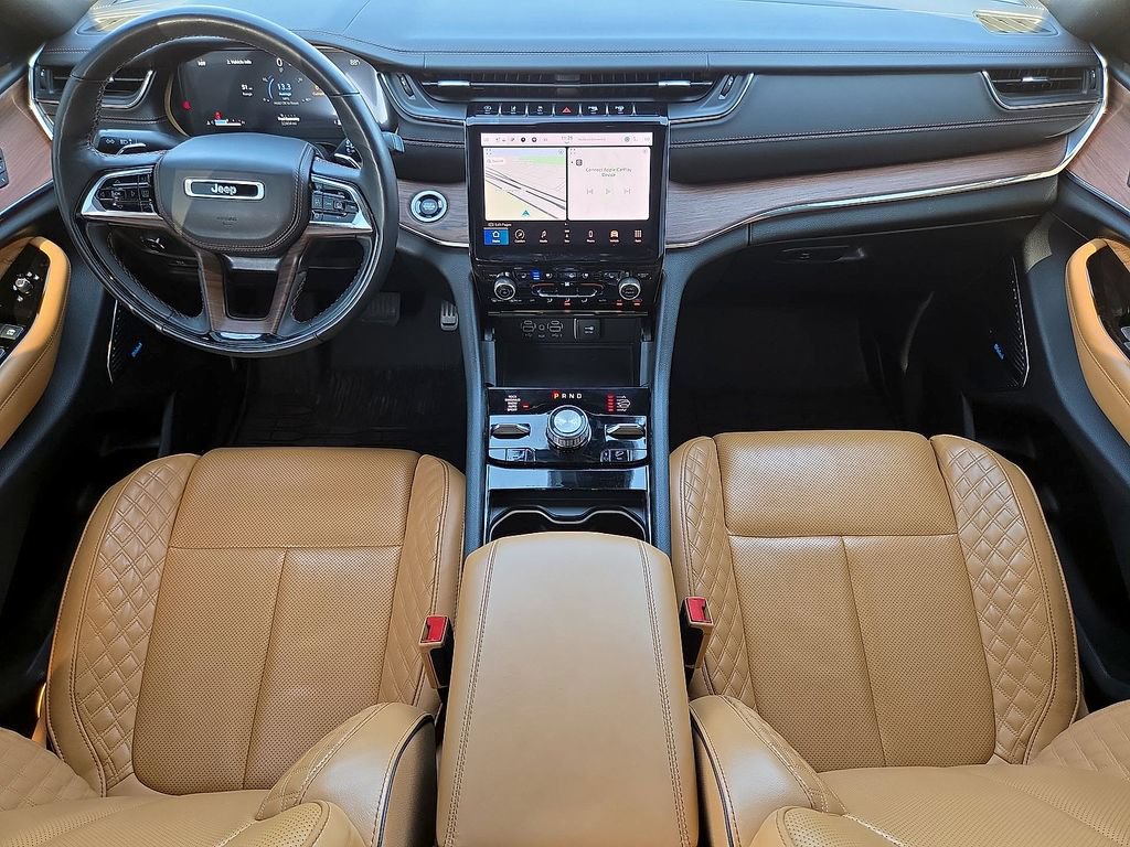 Used 2023 Jeep Grand Cherokee L Summit w/ Advanced Protech Group IV AWD/4WD image 14
