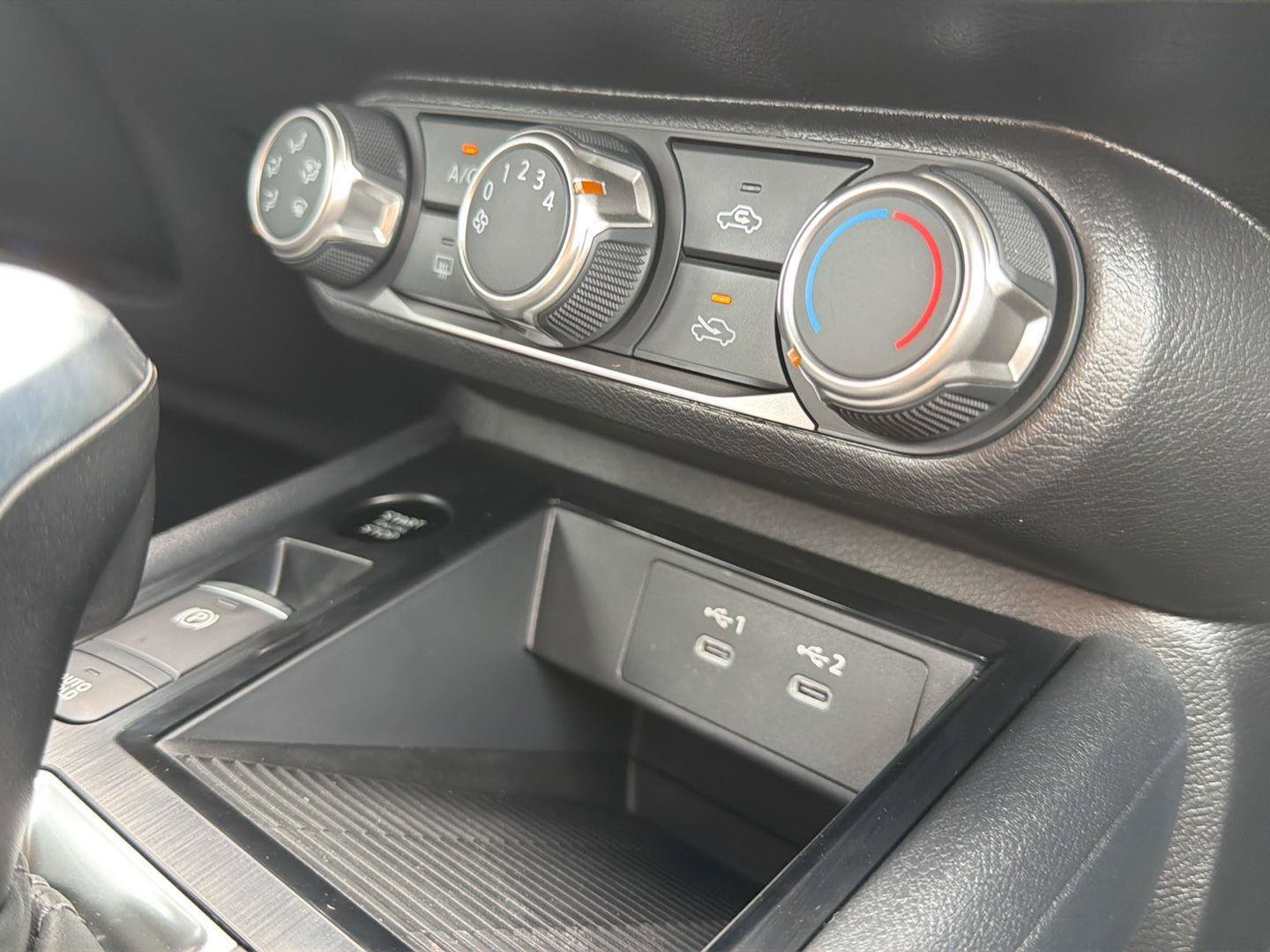 New 2027 Nissan Kicks S FWD image 18