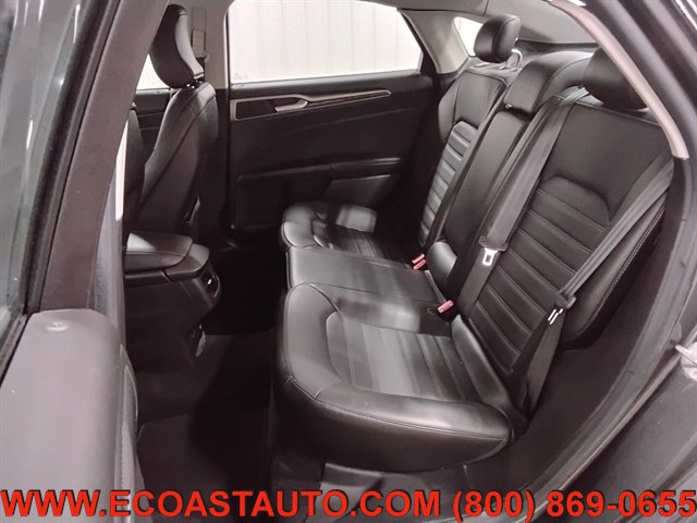 Used 2016 Ford Fusion Energi SE w/ Driver Assist Package FWD image 13