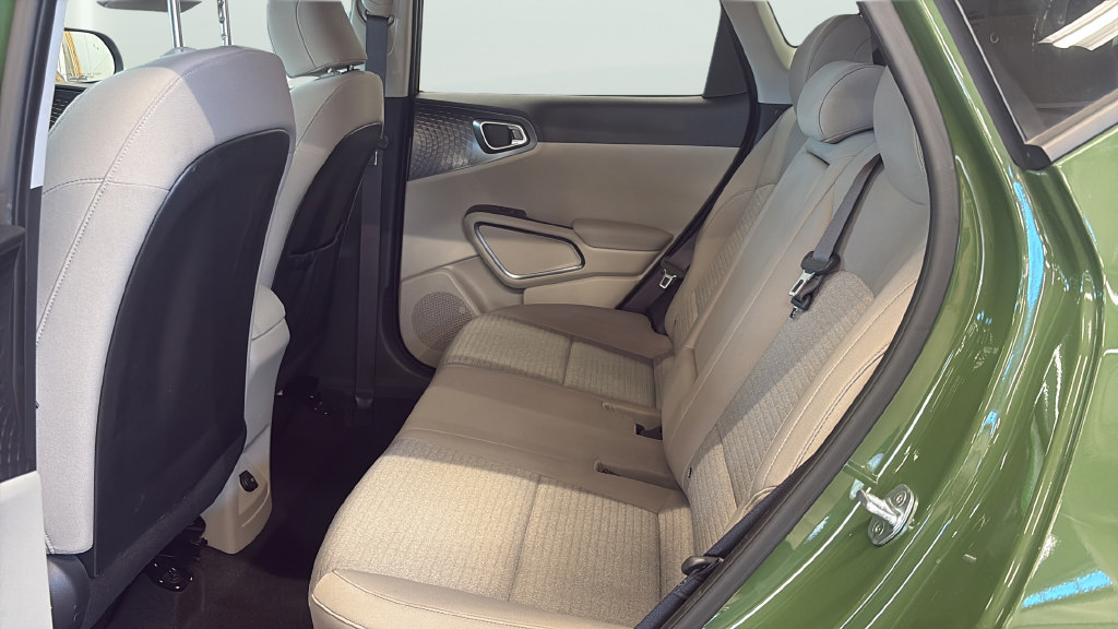 Used 2020 Kia Soul EX FWD image 19