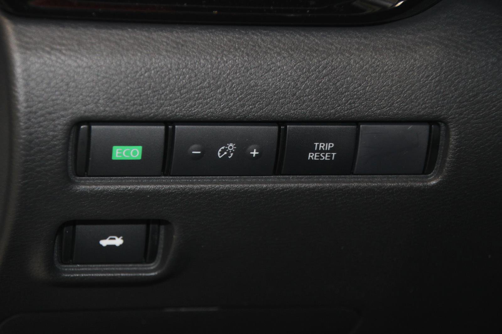 Used 2024 Nissan Sentra SR image 12