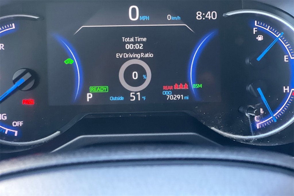 Used 2024 Toyota RAV4 LE image 28