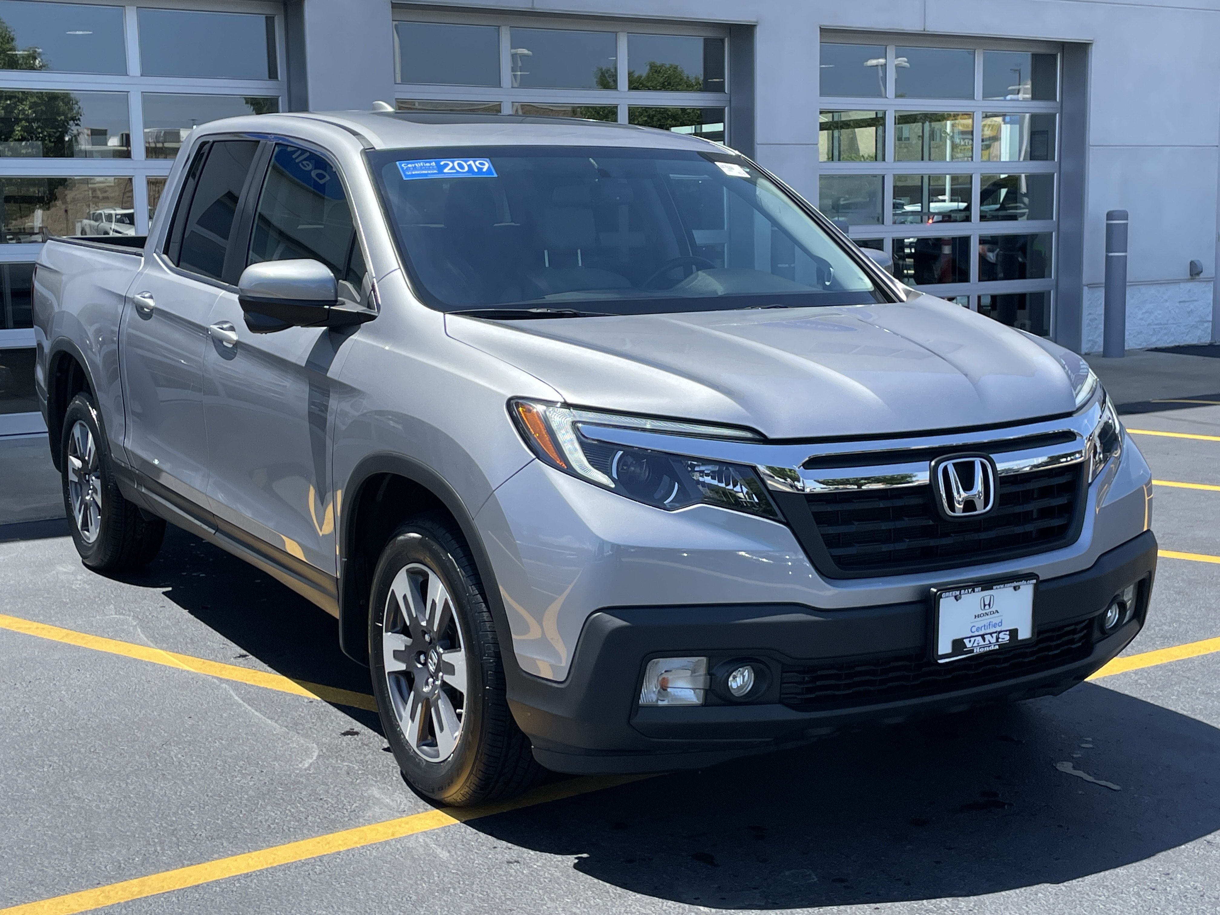 Certified 2019 Honda Ridgeline RTL-T image 1