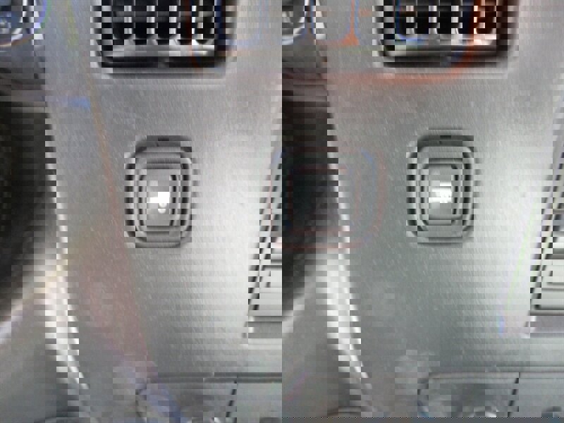 Used 2014 Chevrolet Express 2500 image 29