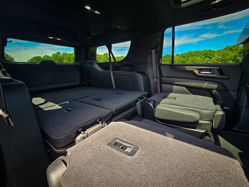 New 2026 GMC Yukon XL Elevation w/ Elevation Premium Package AWD/4WD image 40