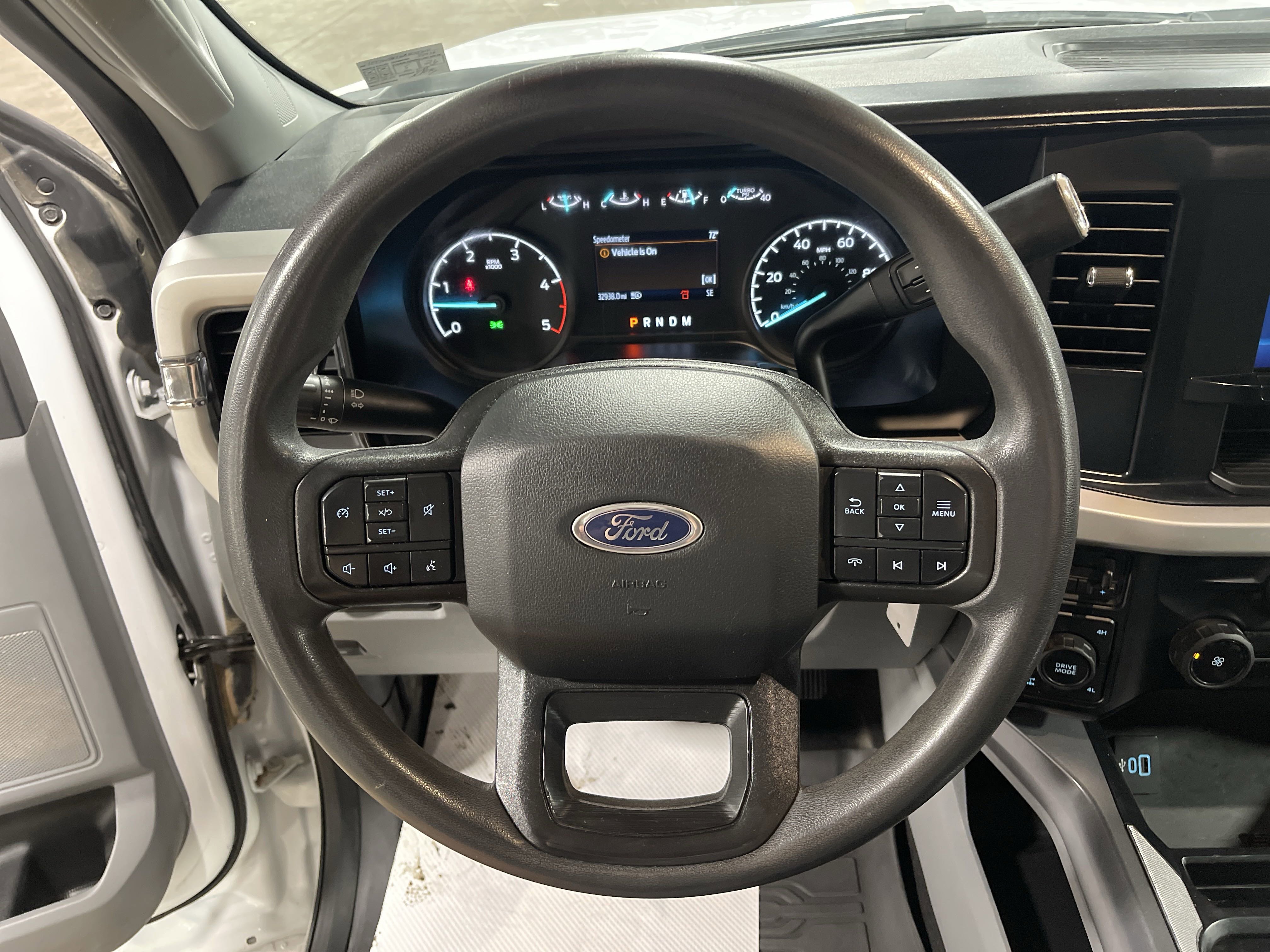 Used 2024 Ford F250 XLT w/ FX4 Off-Road Package image 17