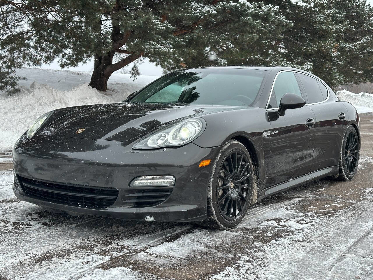 Used 2012 Porsche Panamera S image 1