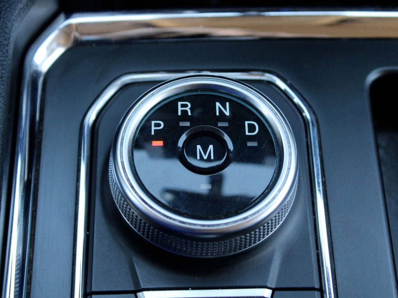 Used 2024 Ford Expedition XLT AWD/4WD image 21
