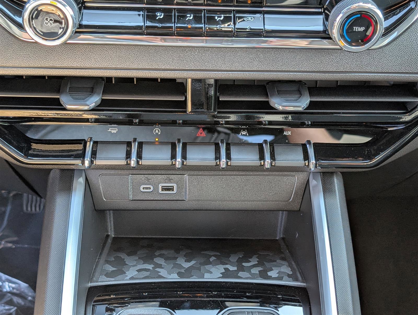 New 2025 Chevrolet Colorado W/T w/ Advanced Trailering Package image 18