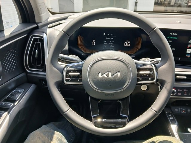 New 2025 Kia Sorento S w/ Panoramic Sunroof Package image 34
