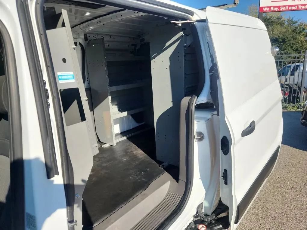 Used 2020 Ford Transit Connect XLT FWD image 11