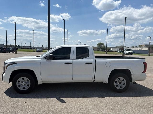 Used 2022 Toyota Tundra SR w/ SR Tow Package RWD image 3