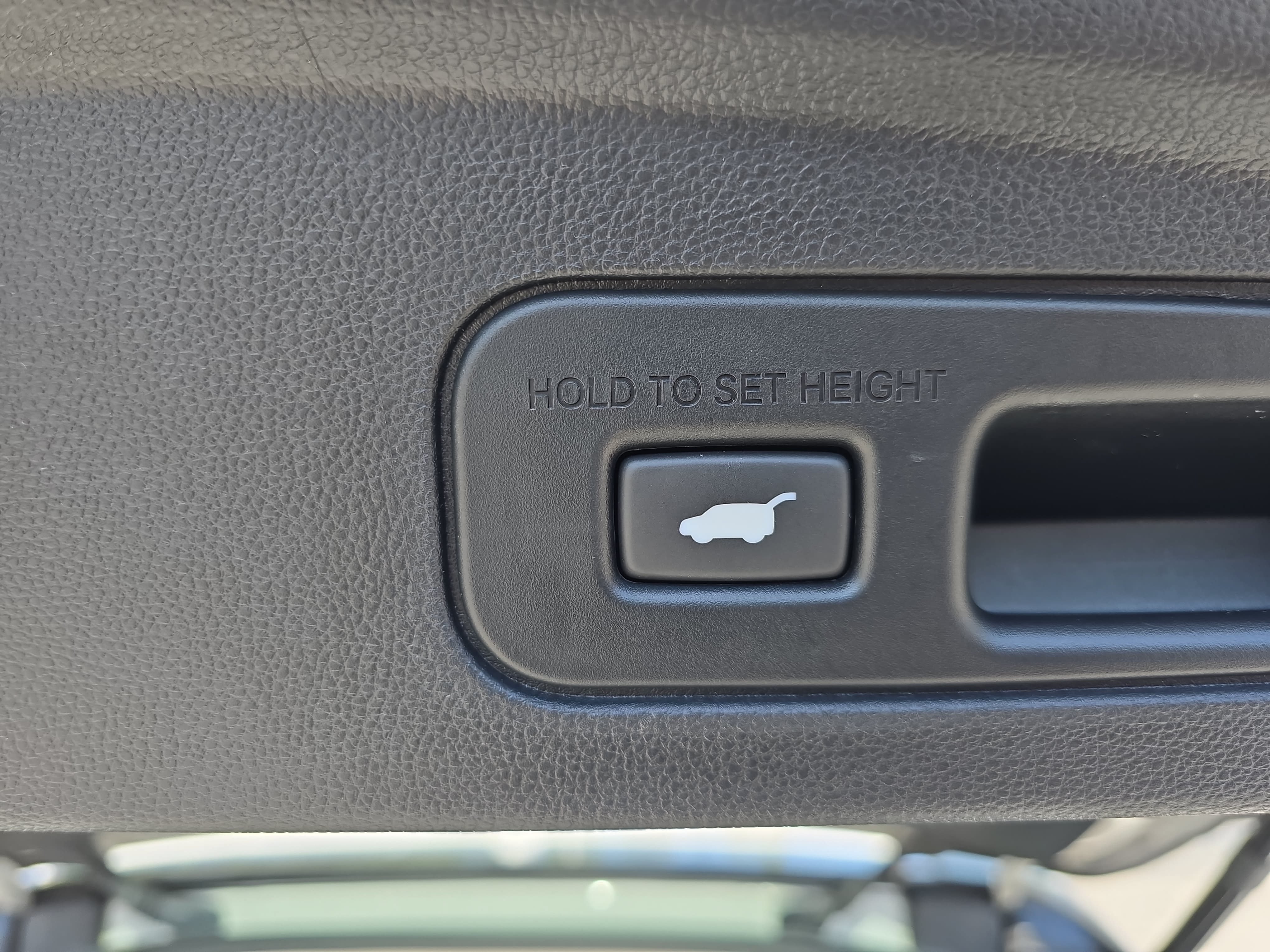 Certified 2023 Acura MDX w/ Technology Package FWD image 15