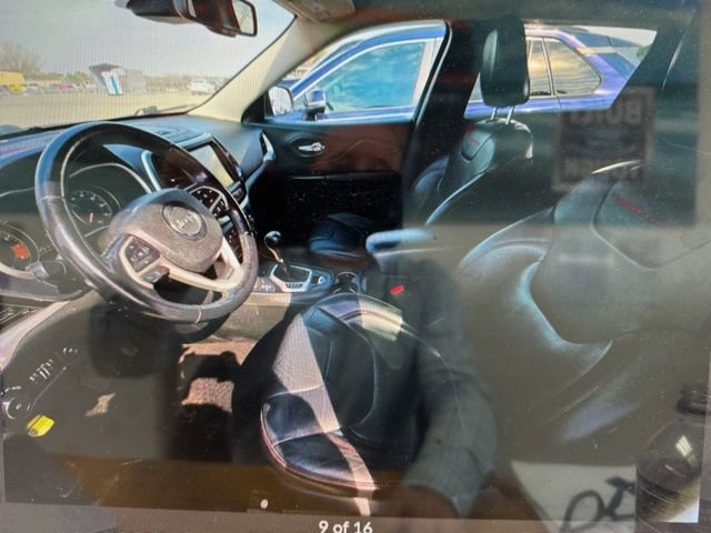 Used 2014 Jeep Cherokee Trailhawk w/ Technology Group image 8