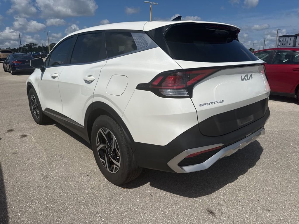 Certified 2023 Kia Sportage LX FWD image 7