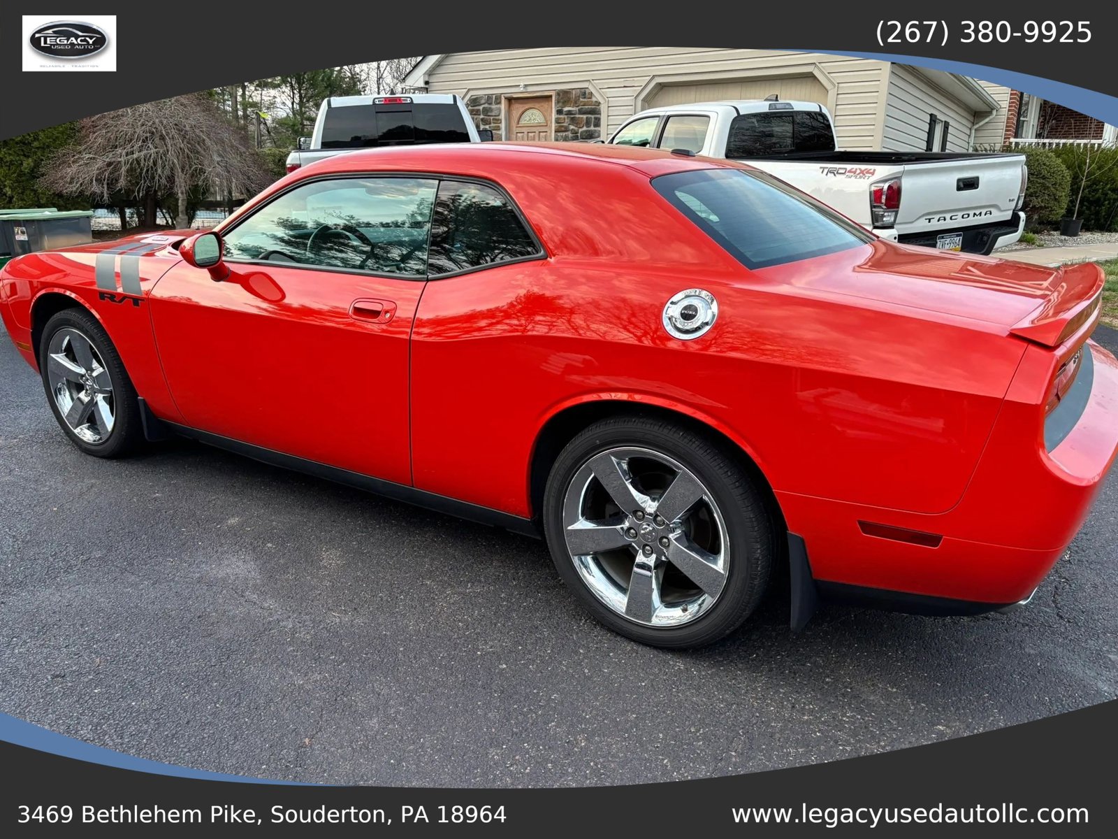 Used 2009 Dodge Challenger R/T RWD image 3