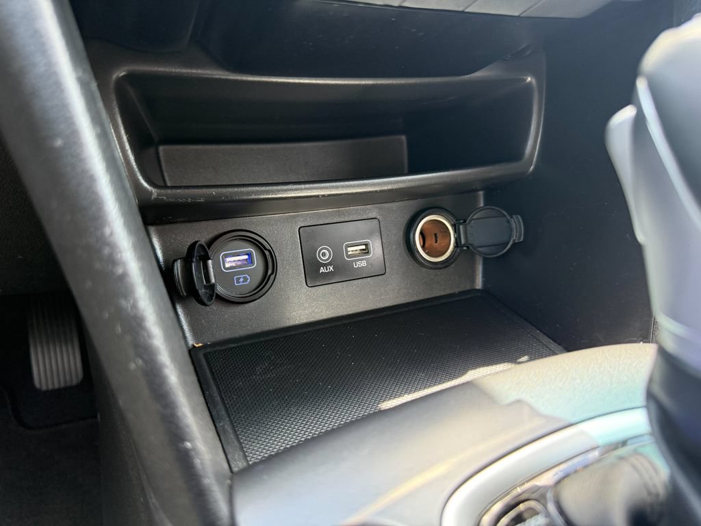 Used 2021 Hyundai Kona SEL w/ Cargo Package FWD image 20