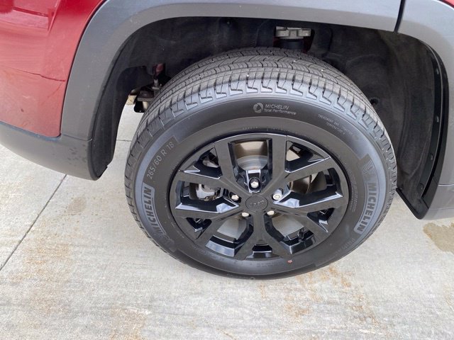 Certified 2023 Jeep Grand Cherokee Limited AWD/4WD image 15