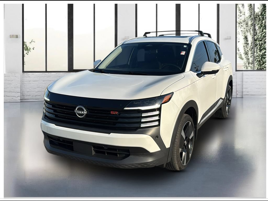 Used 2025 Nissan Kicks SR w/ SR Premium Package FWD image 1
