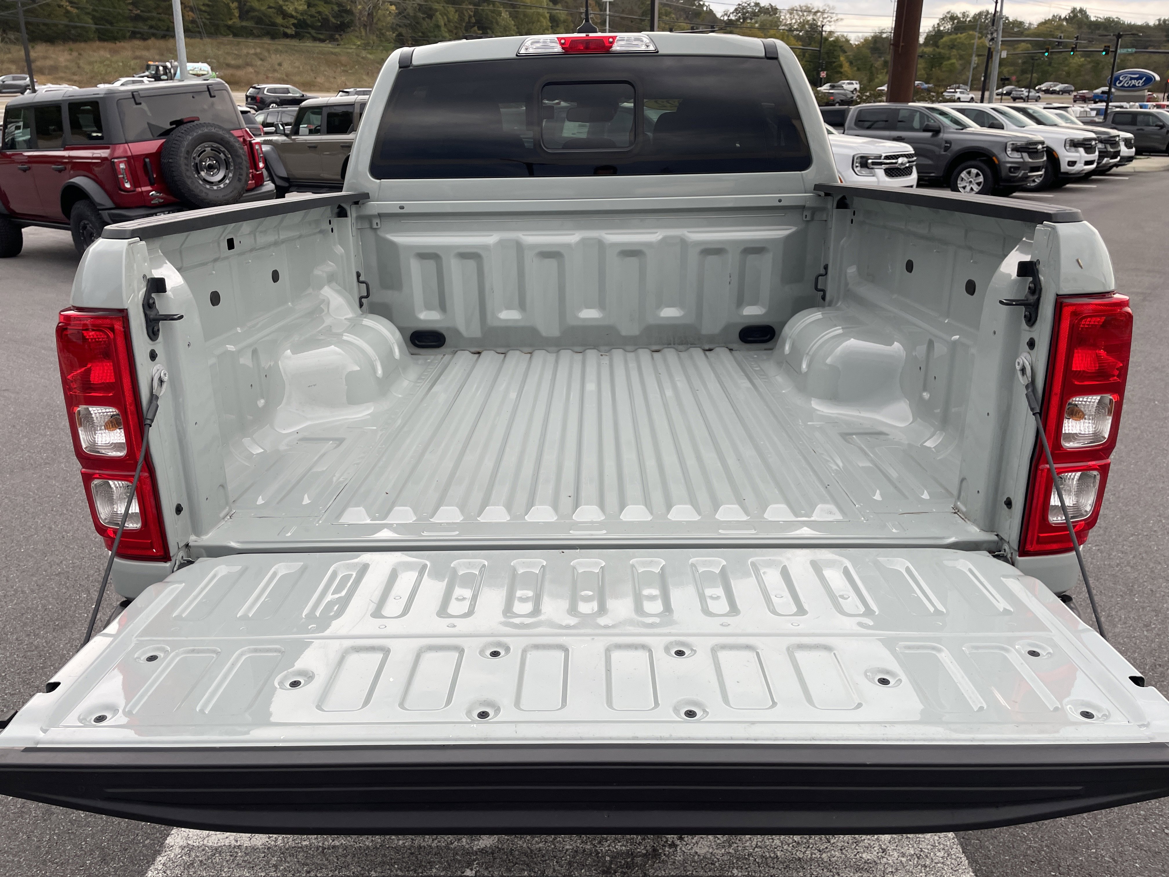 Used 2022 Ford Ranger XL w/ Equipment Group 101A High image 13