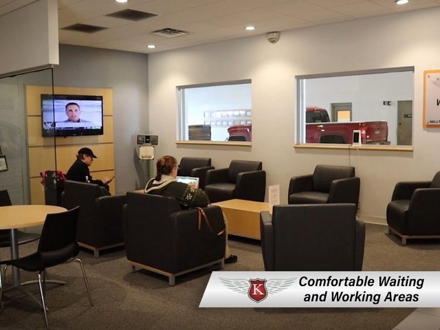 Used 2022 GMC Sierra 1500 SLE image 33