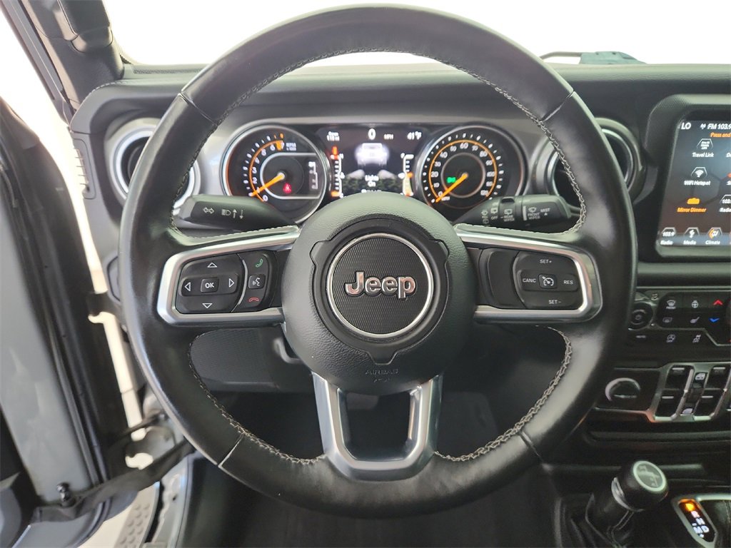 Used 2018 Jeep Wrangler Unlimited Sahara w/ Uconnect 4C Nav & Sound Group image 14