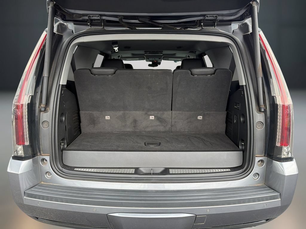 Certified 2020 Cadillac Escalade Luxury RWD image 12