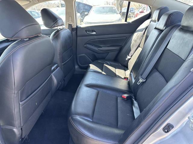 Used 2019 Nissan Altima 2.5 SR w/ SR Premium Package image 13