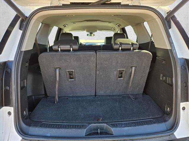 Used 2023 GMC Acadia SLT image 6