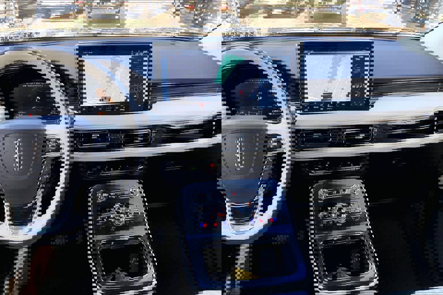 Used 2023 Lincoln Nautilus Black Label image 7