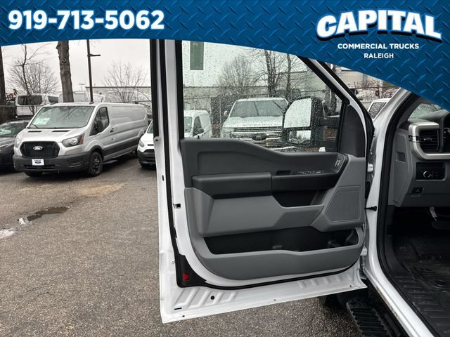 New 2026 Ford F550 4x4 Supercab Super Duty image 22