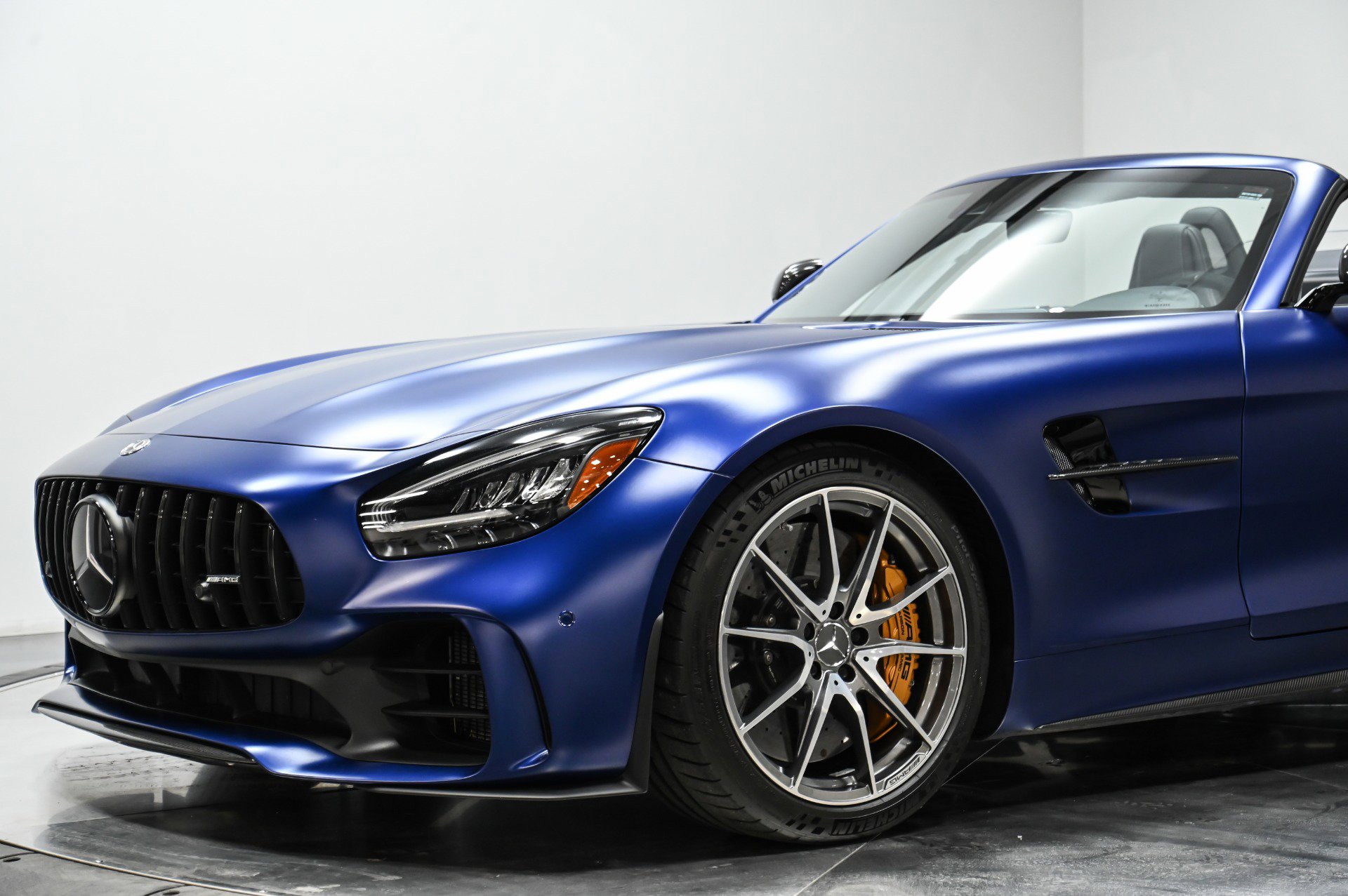 Used 2020 Mercedes-Benz AMG GT R image 11