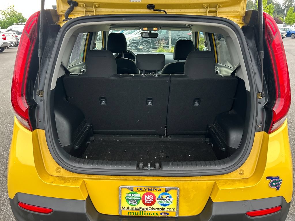 Used 2020 Kia Soul LX FWD image 29