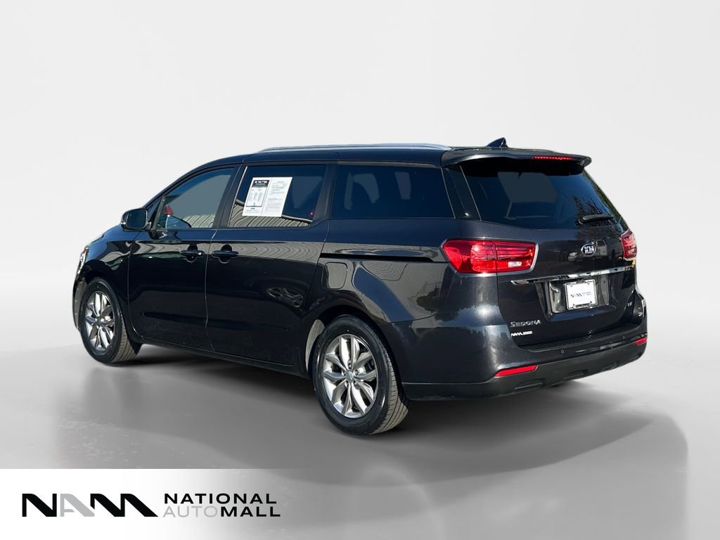 Used 2019 Kia Sedona EX image 3