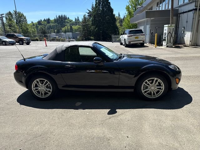 Used 2012 MAZDA MX-5 Miata Sport RWD image 8