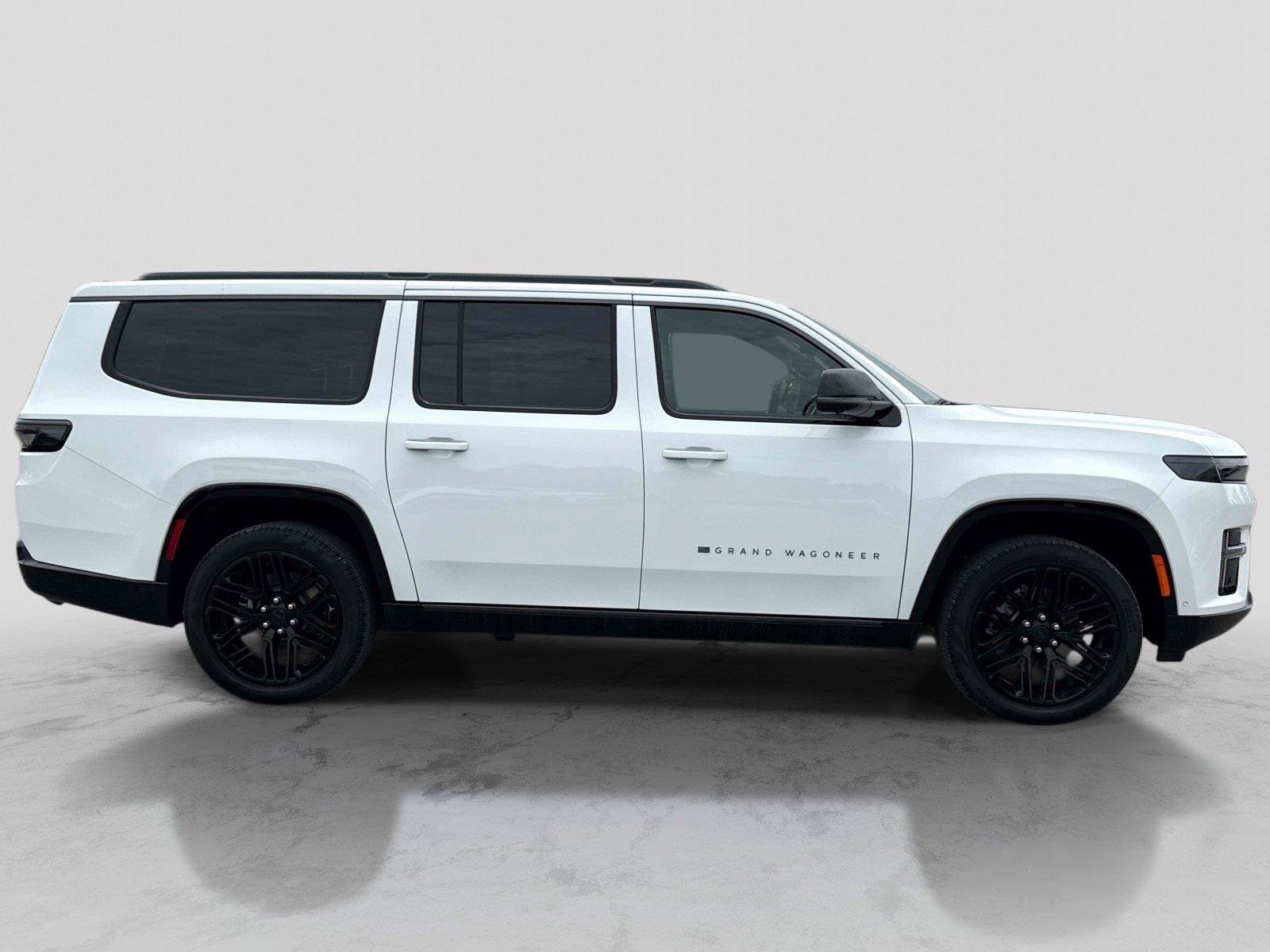 New 2026 Jeep Grand Wagoneer L Limited AWD/4WD image 4