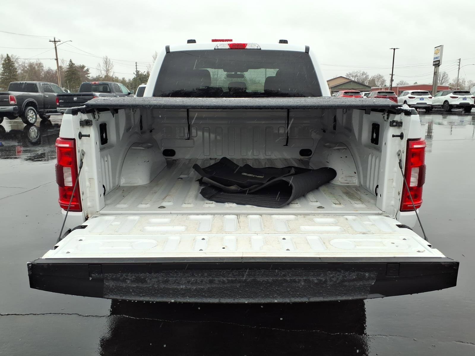 Used 2021 Ford F150 XLT image 21