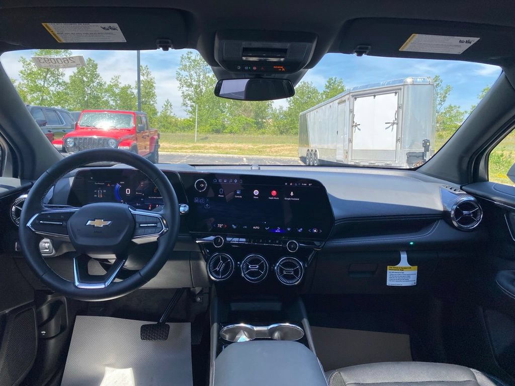 New 2026 Chevrolet Blazer EV LT AWD/4WD image 22