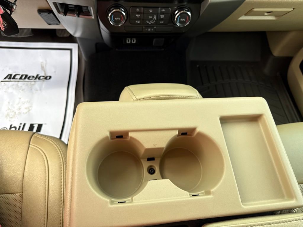Used 2019 Ford F250 Lariat w/ Chrome Package image 22