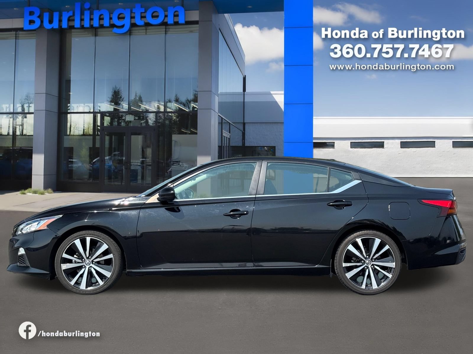 Used 2022 Nissan Altima 2.5 SR FWD image 3