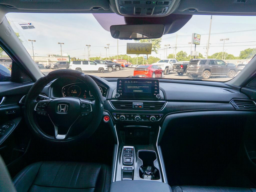 Used 2022 Honda Accord Touring image 13