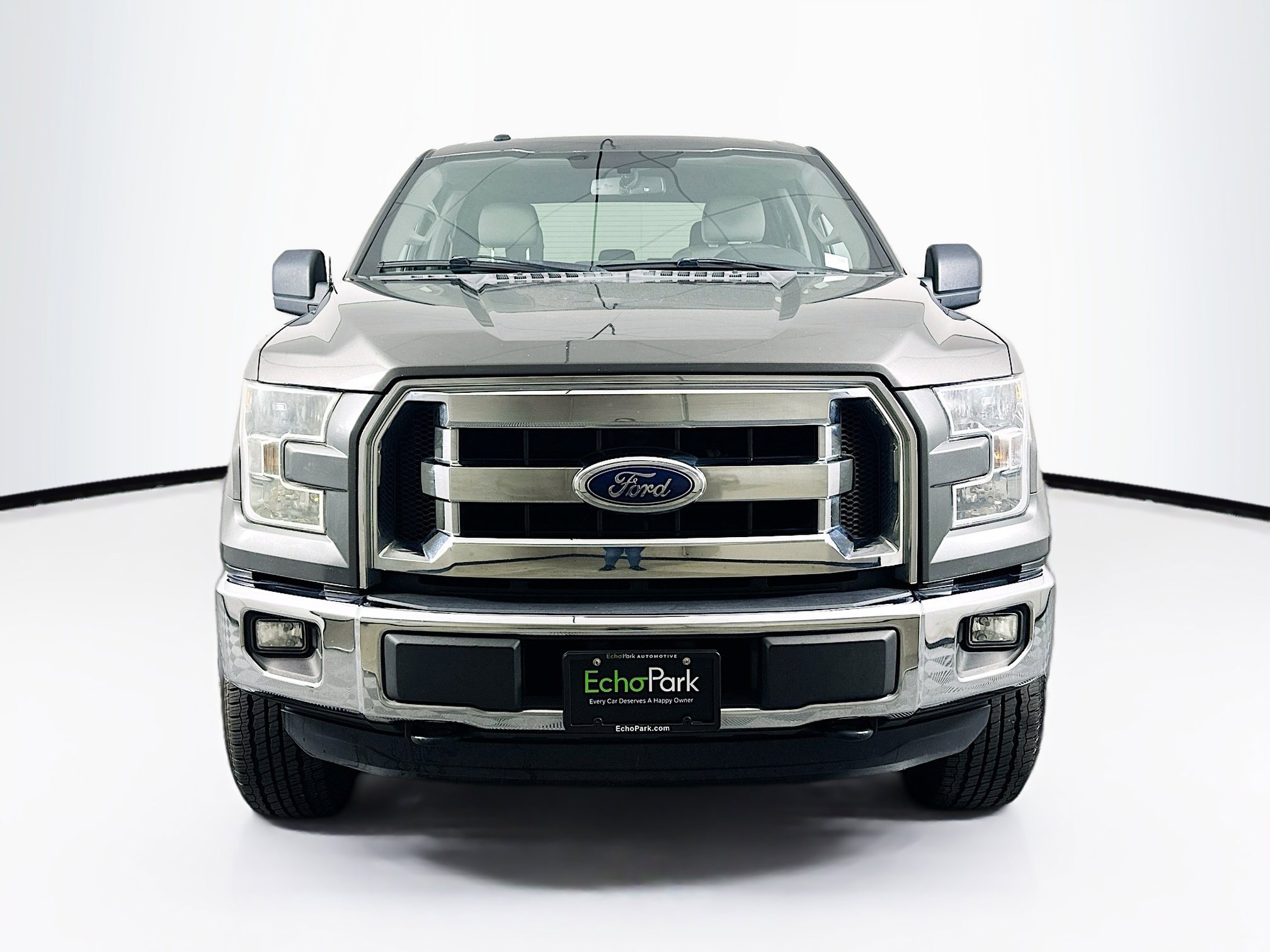 Used 2015 Ford F150 XLT w/ Equipment Group 301A Mid AWD/4WD image 2