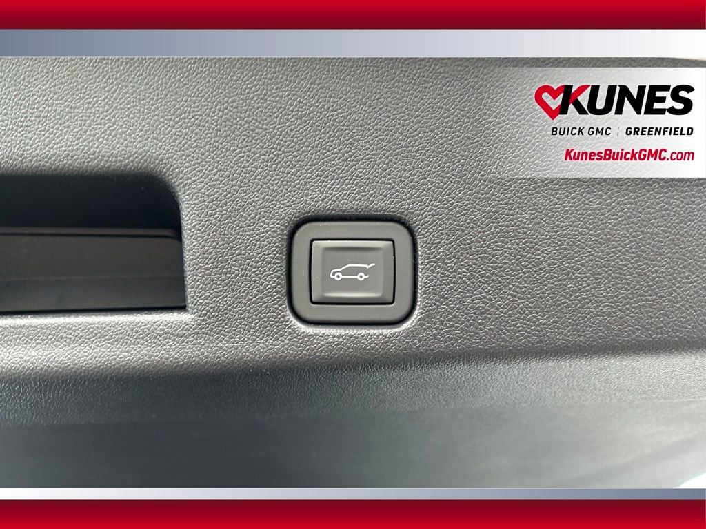 New 2026 Buick Enclave Sport Touring w/ LPO, Floor Liner Package image 14
