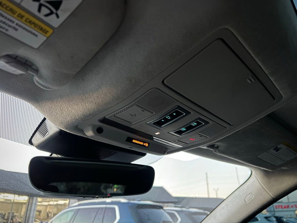 Used 2020 Jaguar F-PACE Prestige image 42