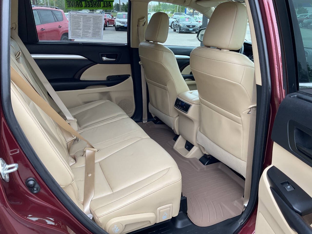 Used 2015 Toyota Highlander XLE AWD/4WD image 42