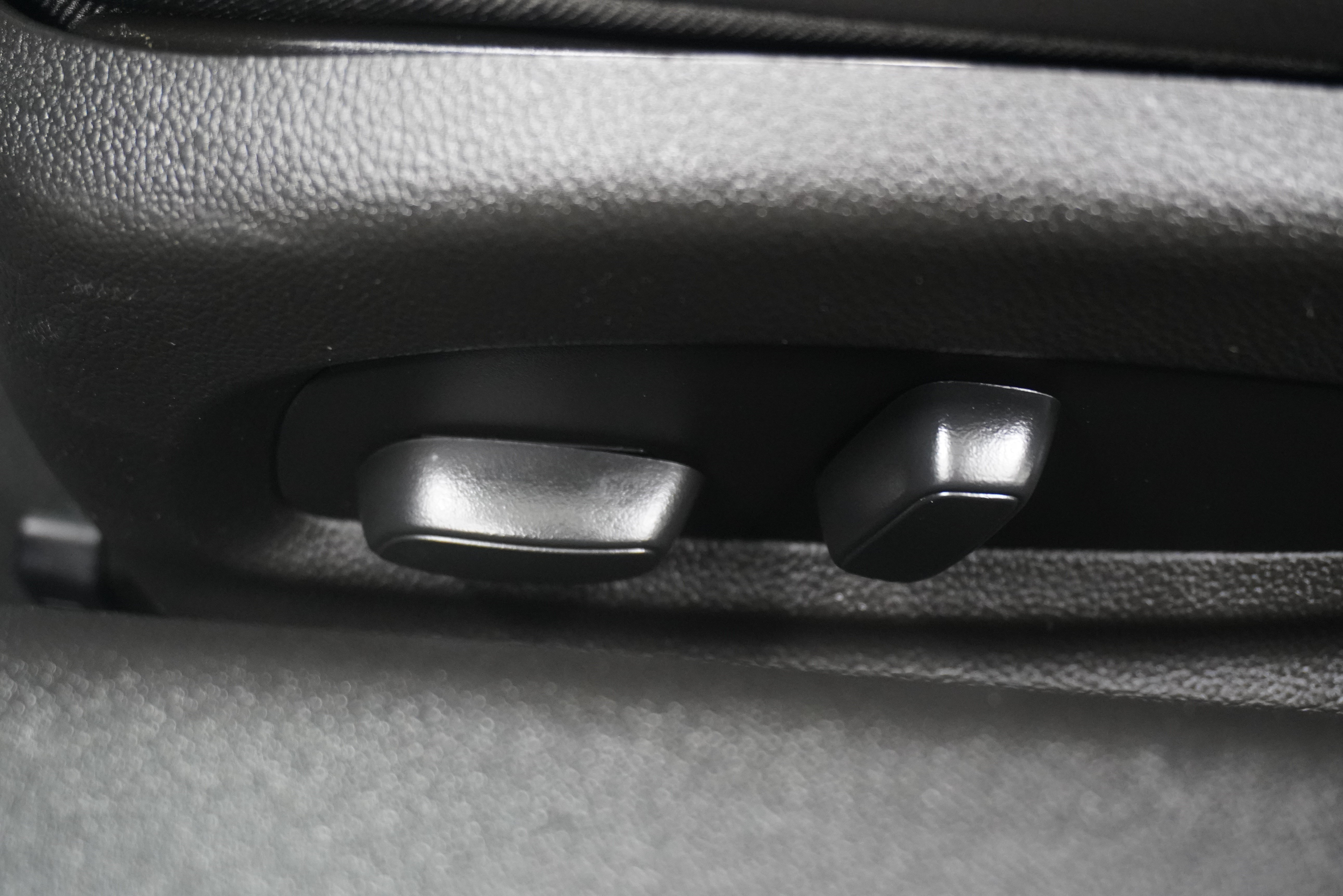 Used 2022 Chevrolet Camaro SS RWD image 15