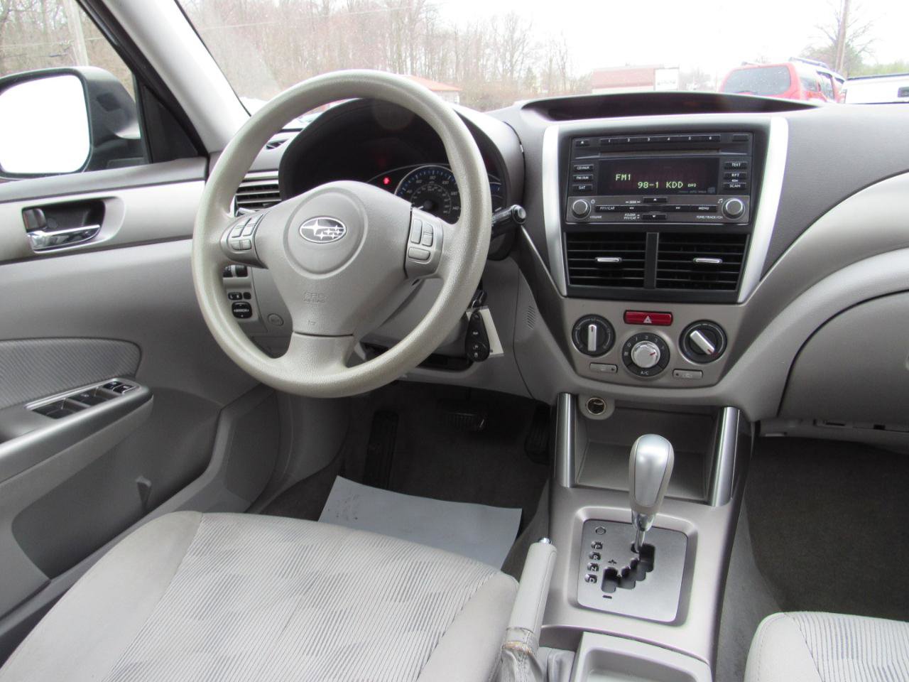 Used 2010 Subaru Forester 2.5X Premium w/ Popular Equipment Group 1A image 10